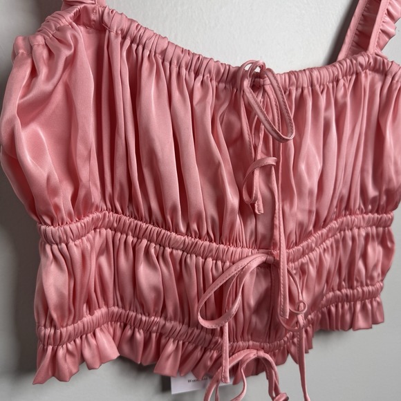 WAYF Women's M Light Muted Pink Cropped Smock Top NEW - Picture 2 of 5